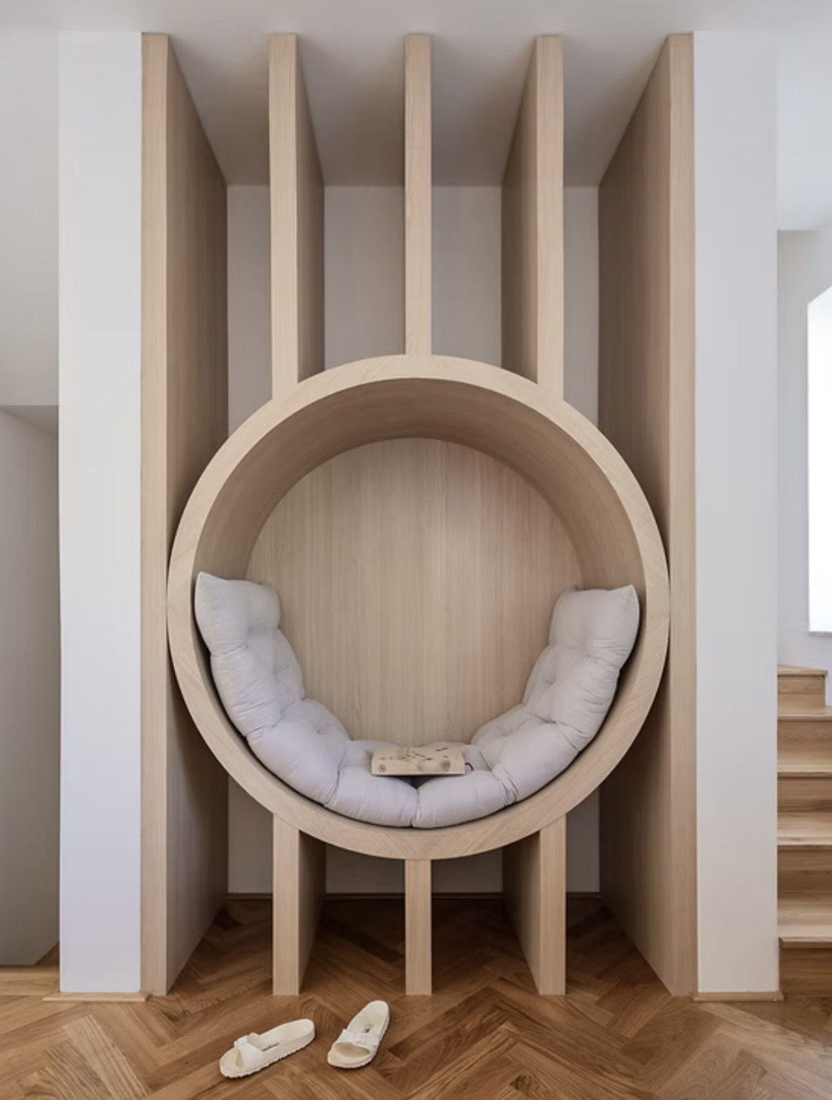 Designový prošívaný polstr na míru